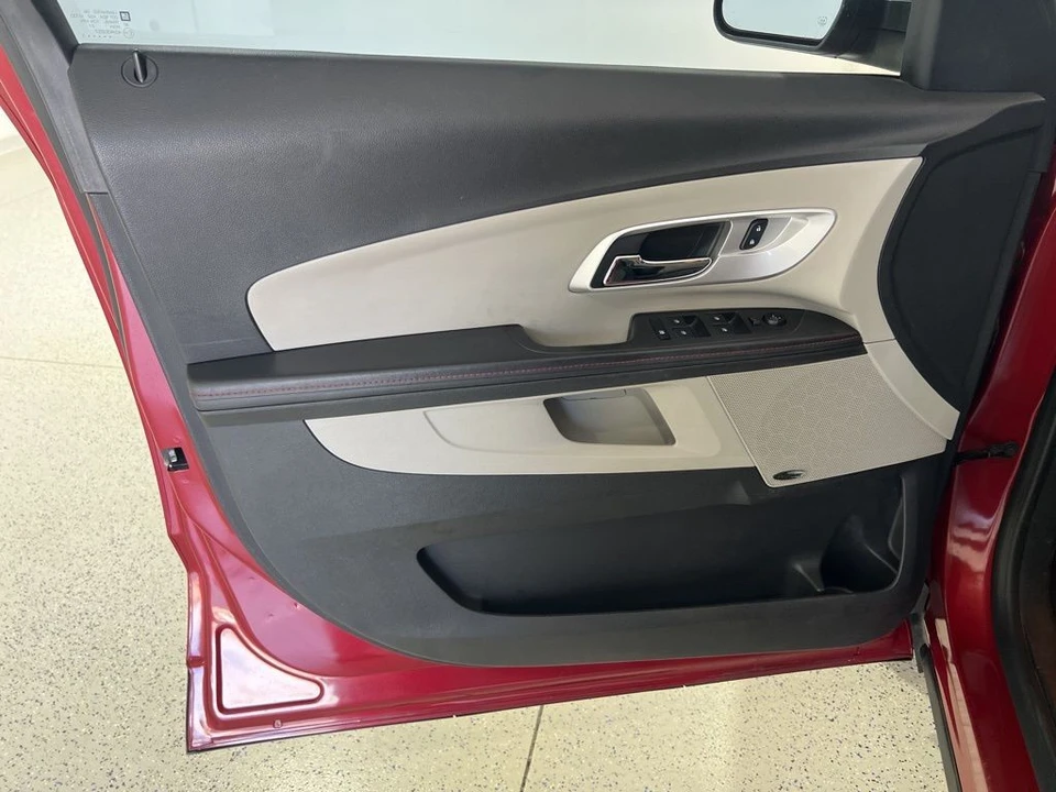 2015 Chevrolet Equinox - Image 18 of 21
