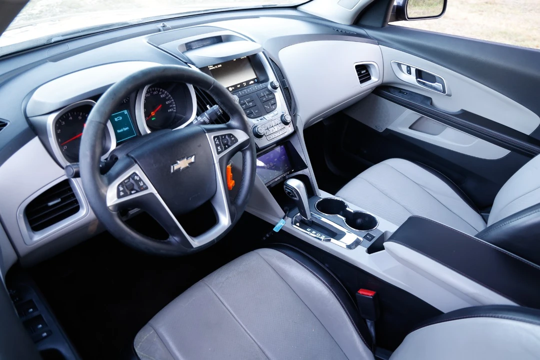 2015 Chevrolet Equinox - Image 4 of 12