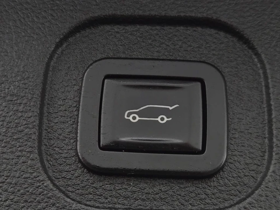 2015 Chevrolet Equinox - Image 11 of 12