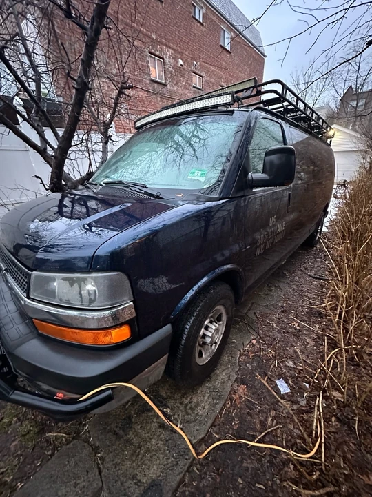 2015 Chevrolet Express - Image 7 of 16