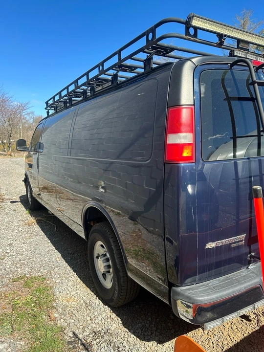 2015 Chevrolet Express - Image 5 of 16