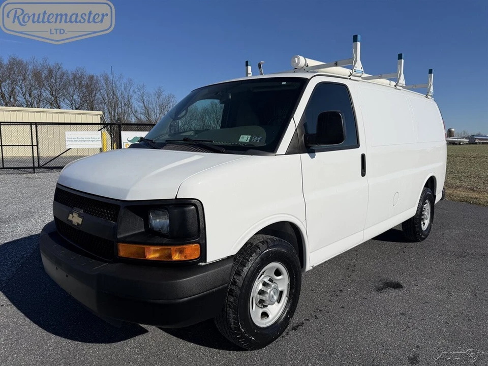 2015 Chevrolet Express - Image 2 of 12