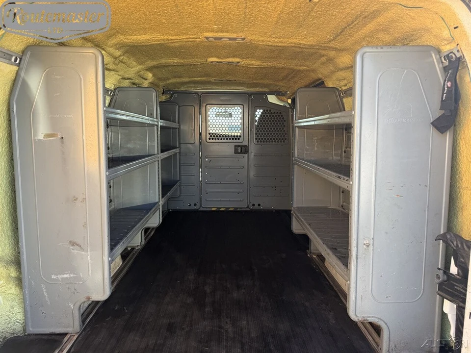 2015 Chevrolet Express - Image 10 of 12