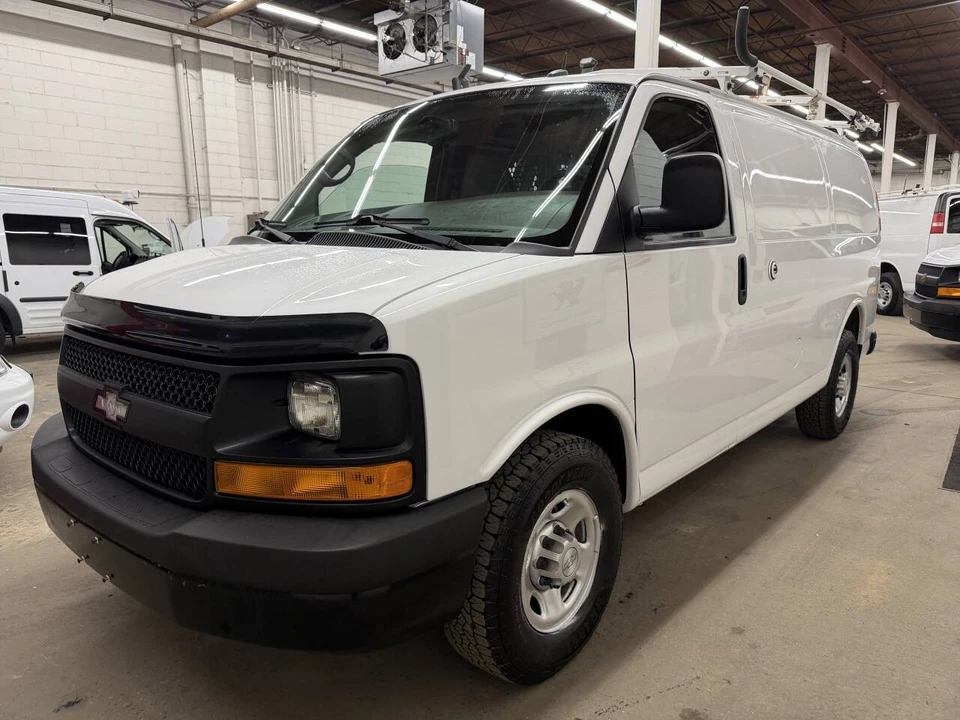 2015 Chevrolet Express - Image 3 of 12