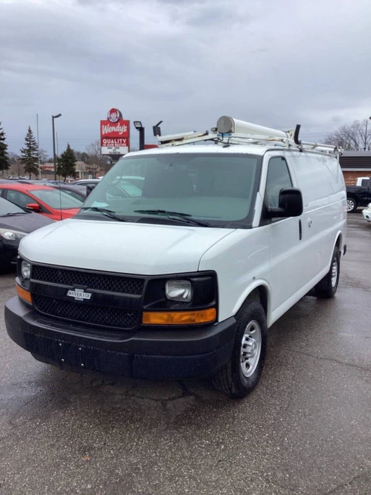 2015 Chevrolet Express - Image 4 of 21