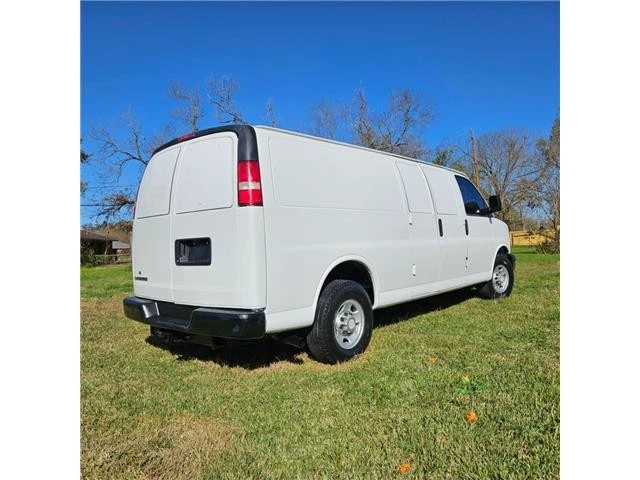 2015 Chevrolet Express - Image 3 of 12