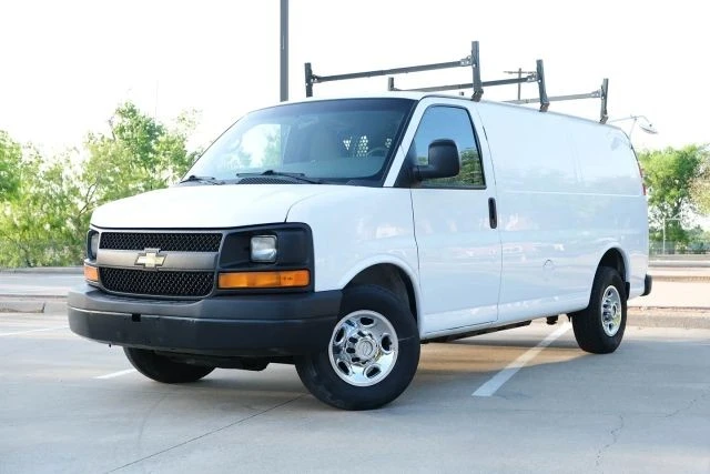 2015 Chevrolet Express - Image 3 of 21