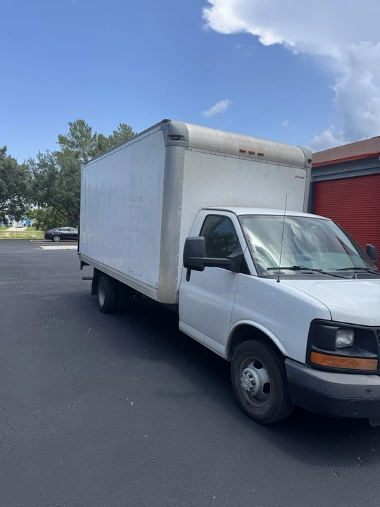 2015 Chevrolet Express - Image 3 of 20