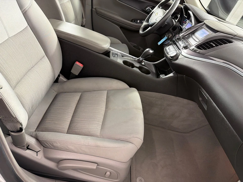 2015 Chevrolet Impala 9th Gen - Image 19 of 22