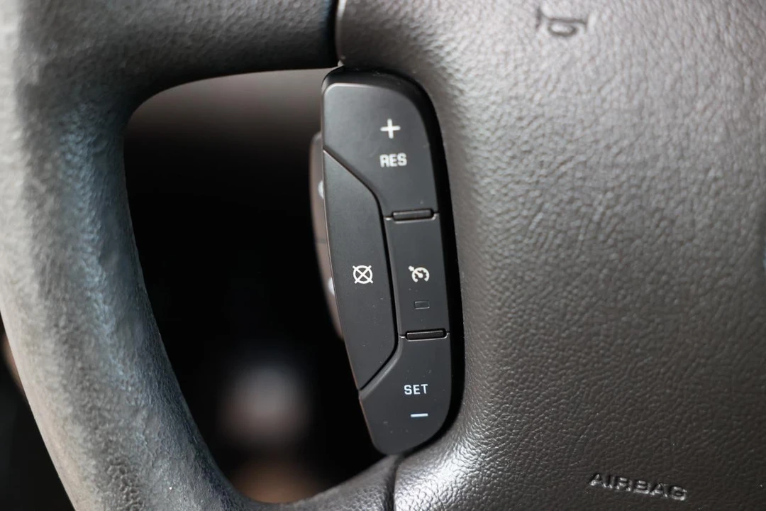 2015 Chevrolet Impala 9th Gen - Image 26 of 31