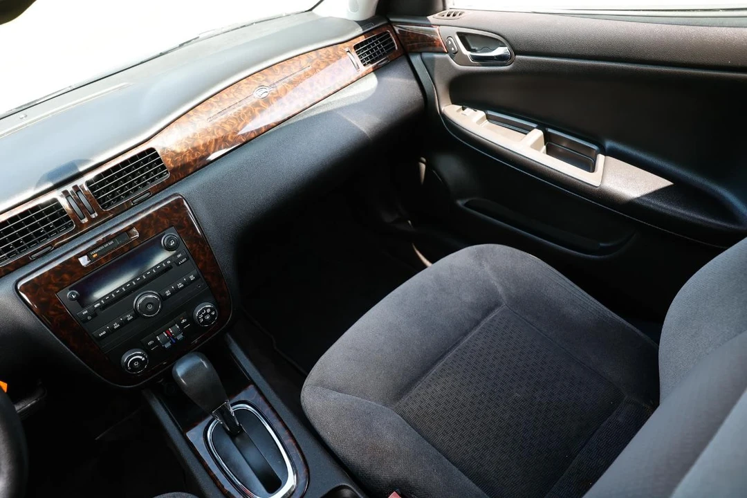 2015 Chevrolet Impala 9th Gen - Image 22 of 31