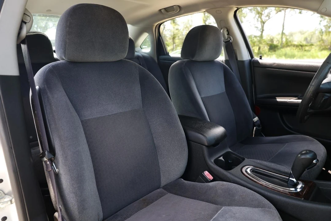 2015 Chevrolet Impala 9th Gen - Image 18 of 31