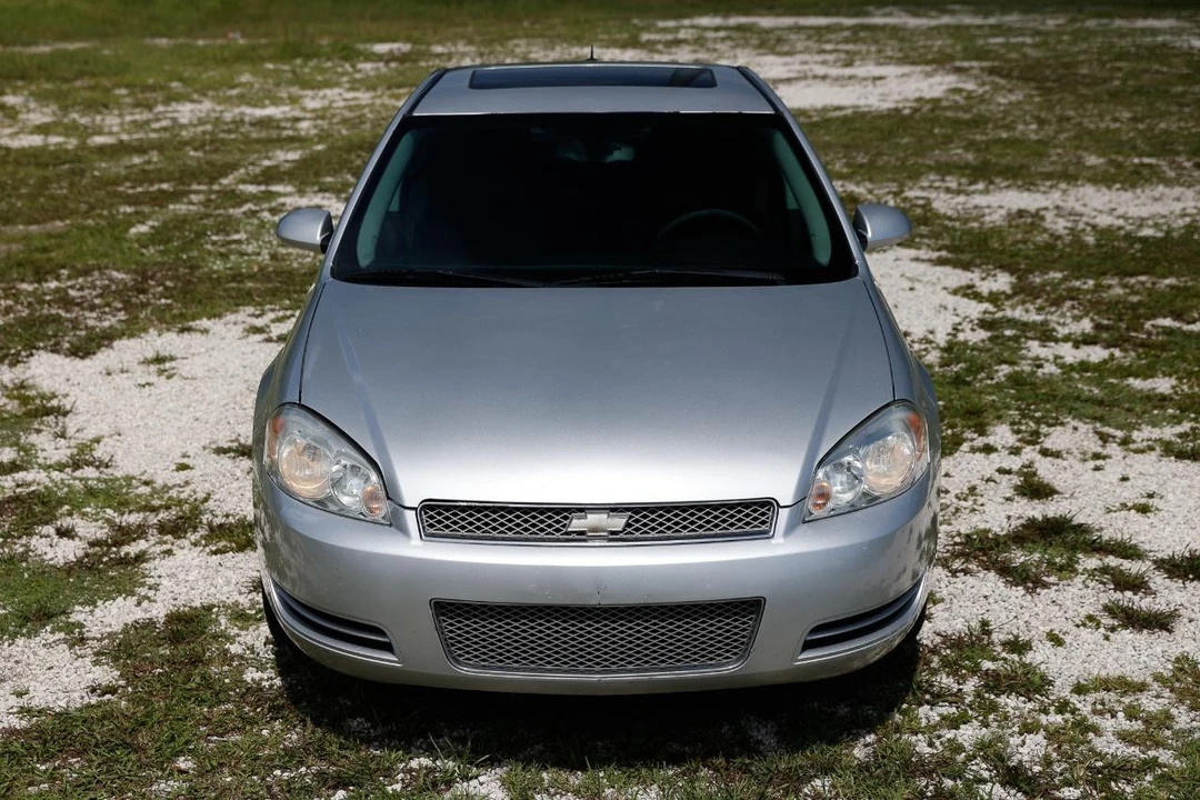 2015 Chevrolet Impala 9th Gen - Image 17 of 31