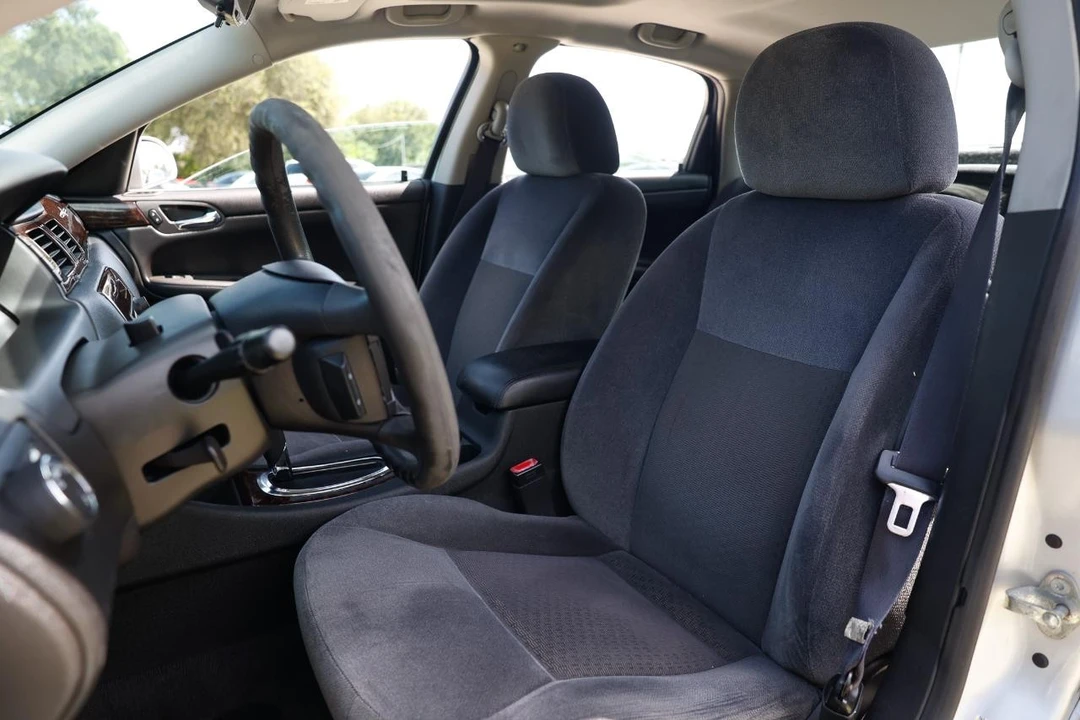2015 Chevrolet Impala 9th Gen - Image 6 of 31