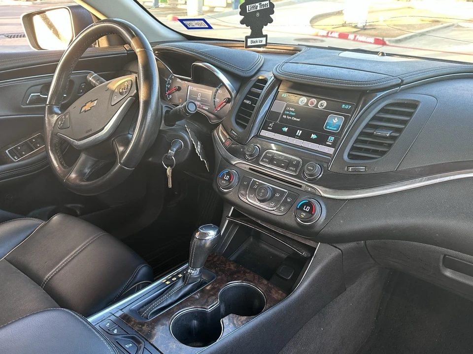 2015 Chevrolet Impala - Image 8 of 9