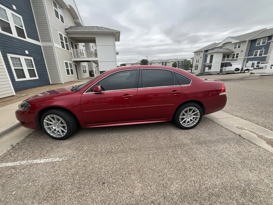 2015 Chevrolet Impala 10th Gen - Image 5 of 10