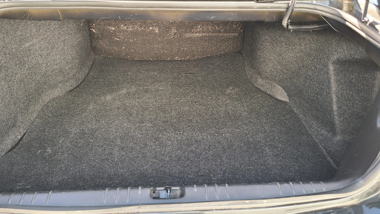 2015 Chevrolet Impala 10th Gen - Image 17 of 20