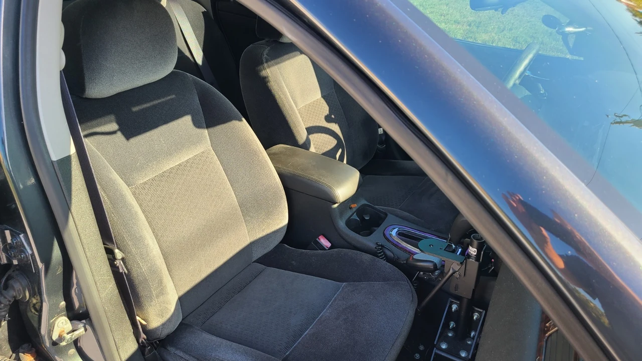 2015 Chevrolet Impala 10th Gen - Image 14 of 20