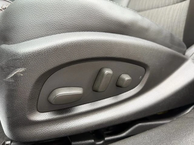 2015 Chevrolet Impala - Image 15 of 24