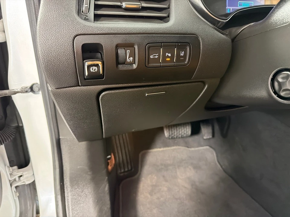 2015 Chevrolet Impala 10th Gen - Image 12 of 21