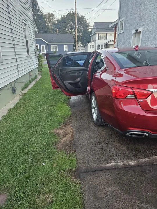 2015 Chevrolet Impala 10th Gen - Image 6 of 14