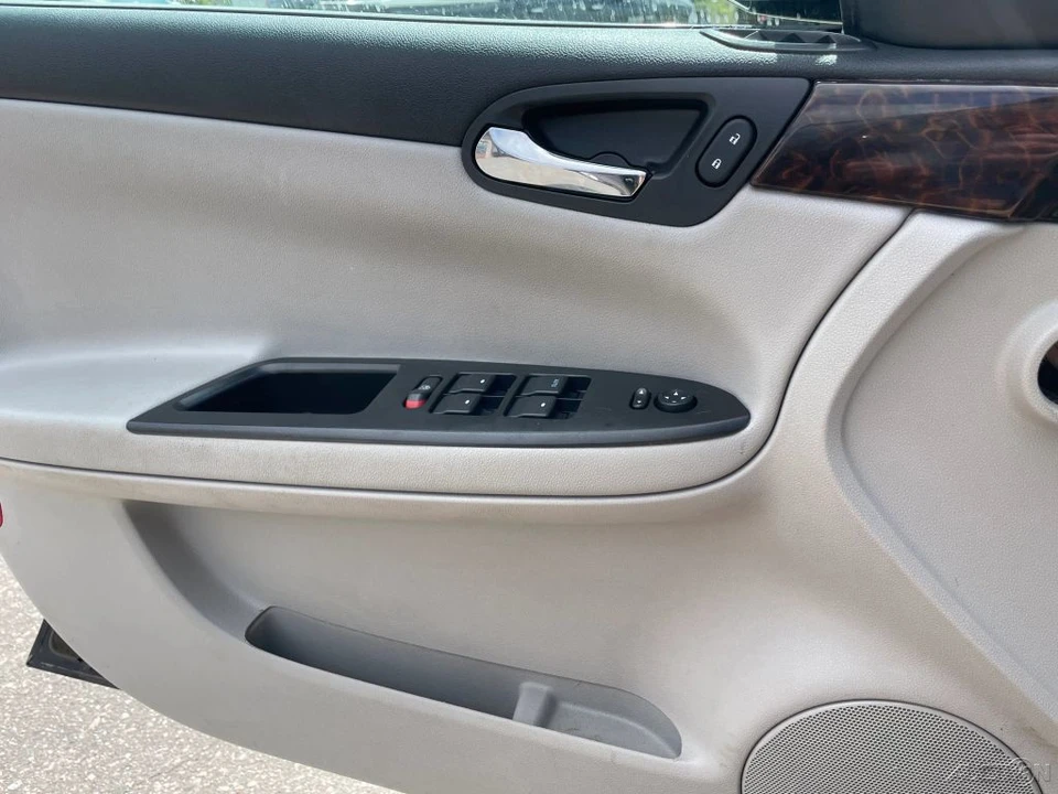 2015 Chevrolet Impala 10th Gen - Image 21 of 24