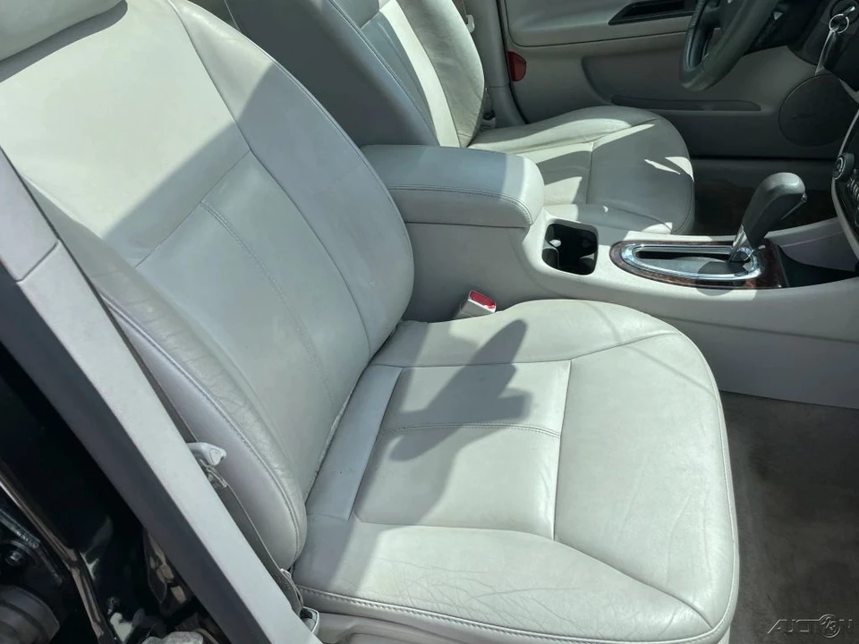 2015 Chevrolet Impala 10th Gen - Image 16 of 24