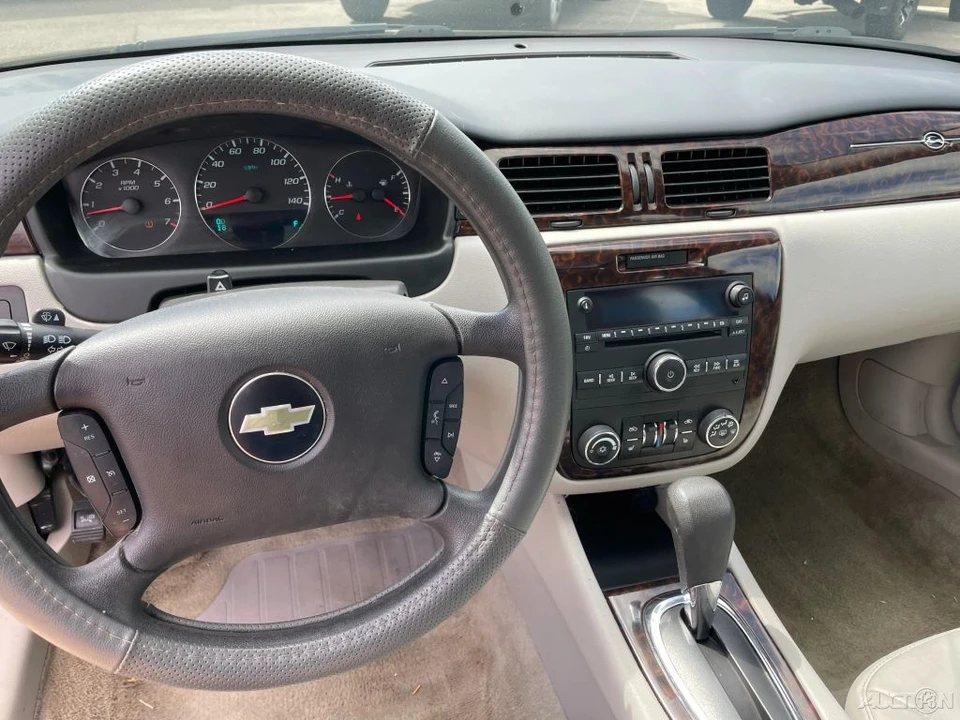 2015 Chevrolet Impala 10th Gen - Image 19 of 24