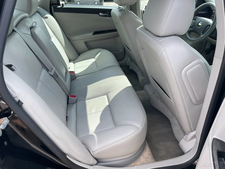 2015 Chevrolet Impala 10th Gen - Image 17 of 24
