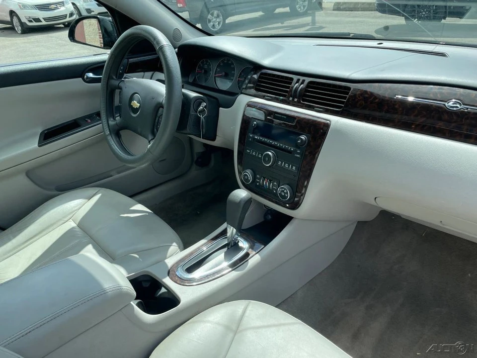 2015 Chevrolet Impala 10th Gen - Image 18 of 24