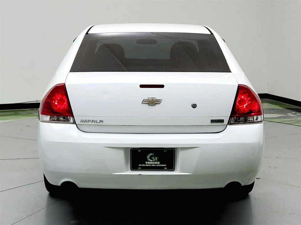2015 Chevrolet Impala 9th Gen - Image 6 of 31