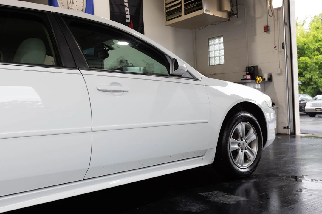 2015 Chevrolet Impala 9th Gen - Image 8 of 31