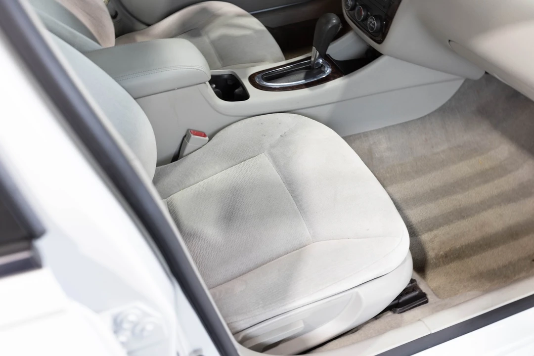 2015 Chevrolet Impala 9th Gen - Image 27 of 31