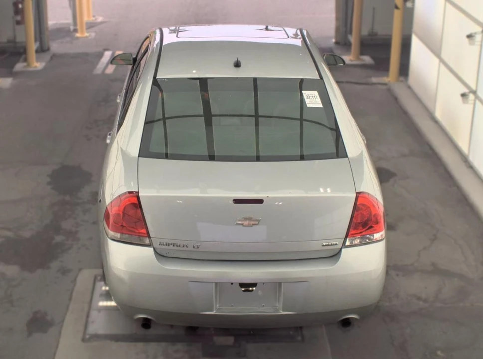 2015 Chevrolet Impala 9th Gen - Image 5 of 9