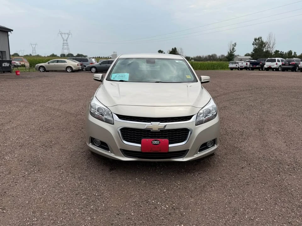 2015 Chevrolet Malibu - Image 8 of 17
