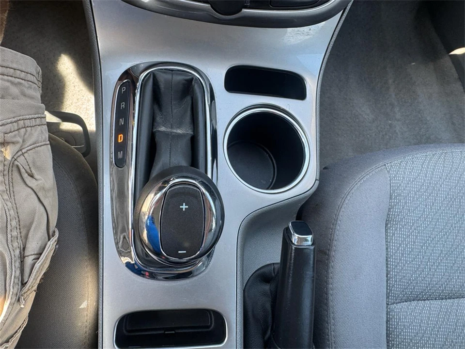 2015 Chevrolet Malibu - Image 21 of 31