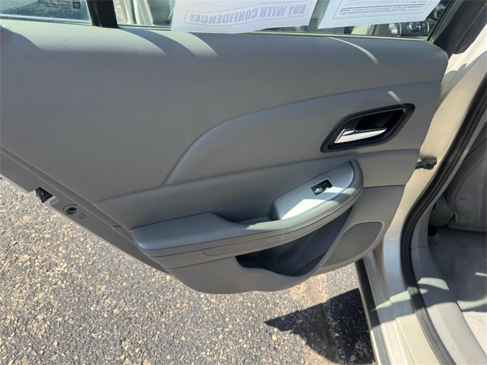 2015 Chevrolet Malibu - Image 23 of 31