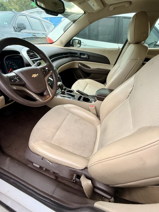 2015 Chevrolet Malibu - Image 10 of 14