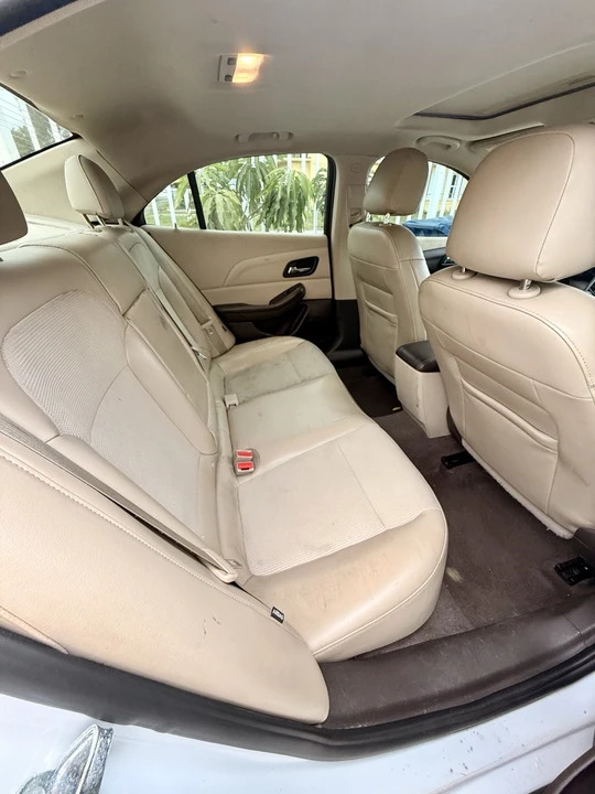 2015 Chevrolet Malibu - Image 9 of 14