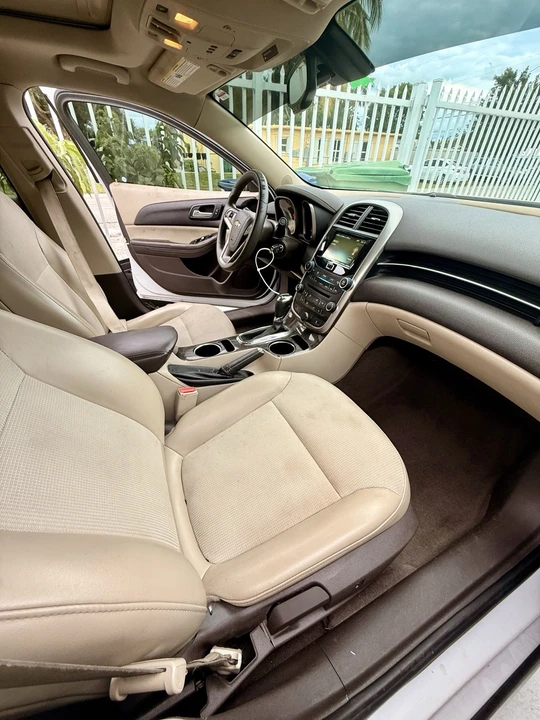 2015 Chevrolet Malibu - Image 7 of 14