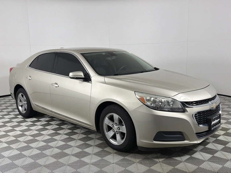 2015 Chevrolet Malibu - Image 3 of 12