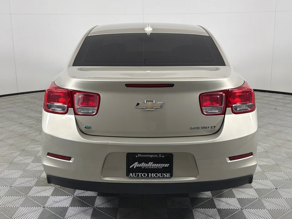 2015 Chevrolet Malibu - Image 6 of 12