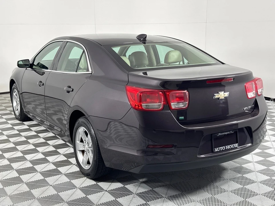 2015 Chevrolet Malibu - Image 7 of 12