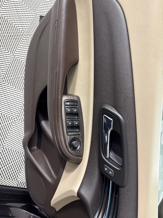 2015 Chevrolet Malibu - Image 12 of 12