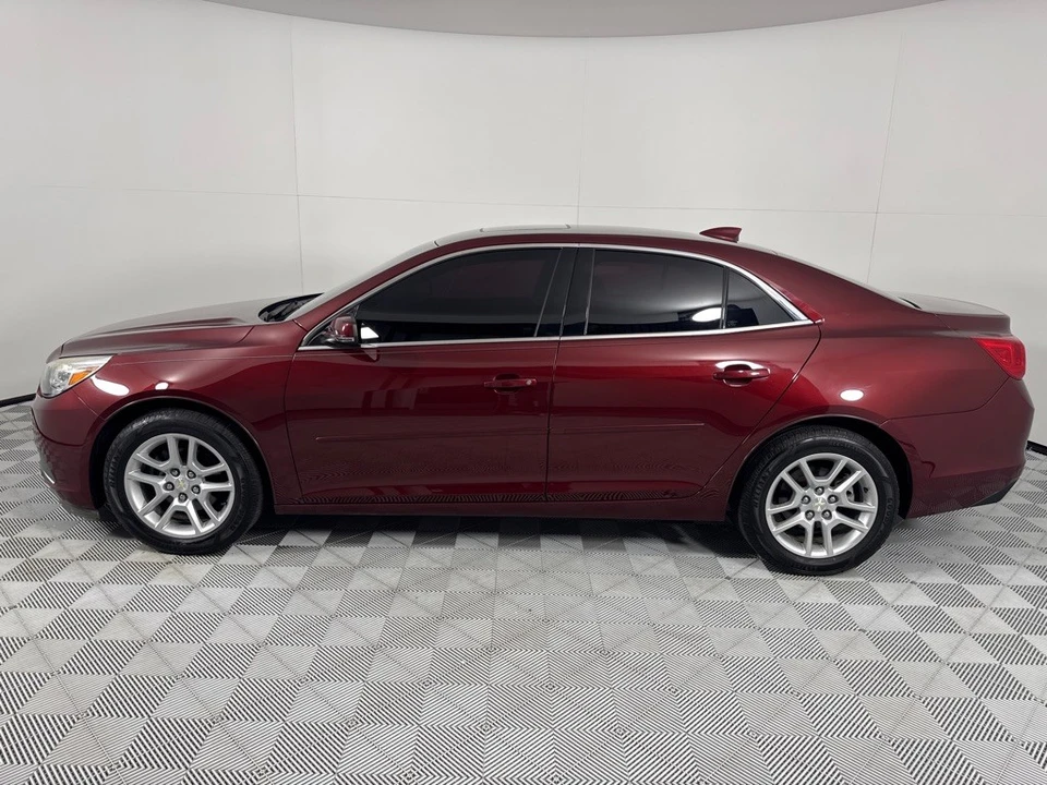 2015 Chevrolet Malibu - Image 9 of 12