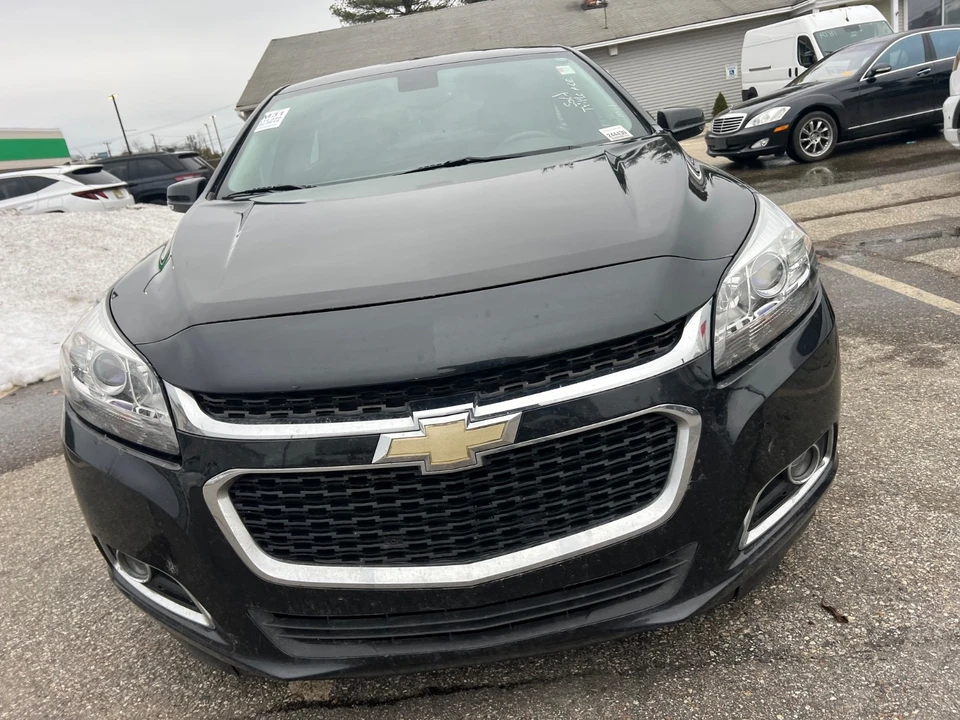 2015 Chevrolet Malibu - Image 2 of 14