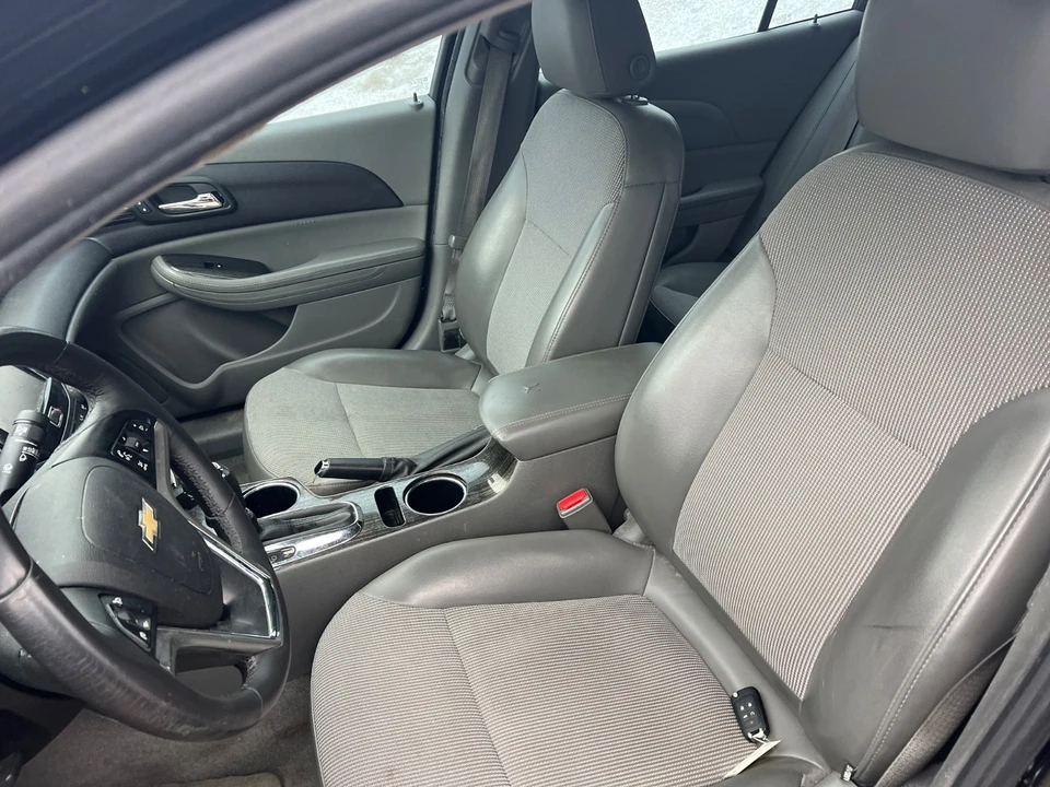 2015 Chevrolet Malibu - Image 13 of 14