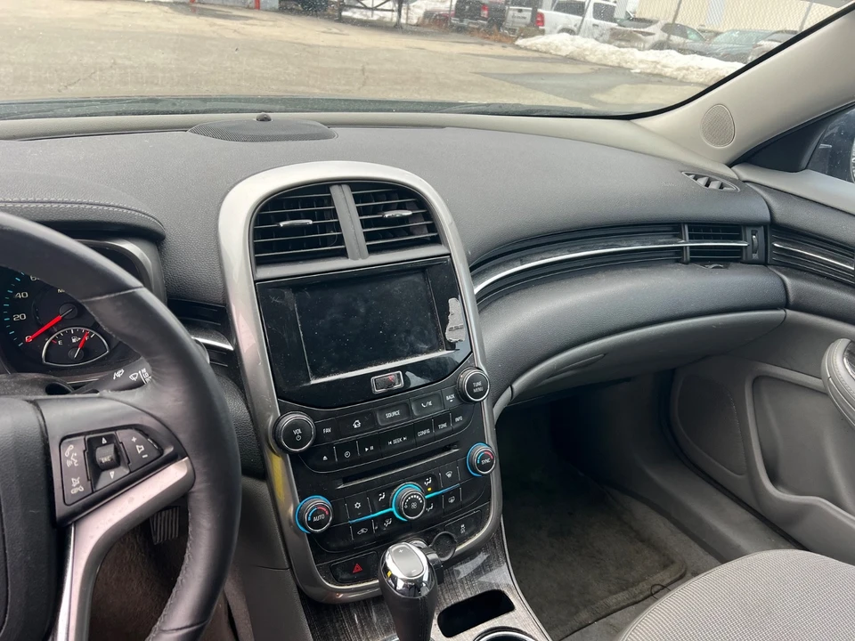 2015 Chevrolet Malibu - Image 12 of 14