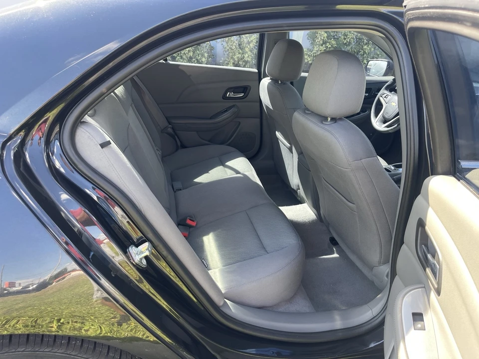 2015 Chevrolet Malibu - Image 12 of 13