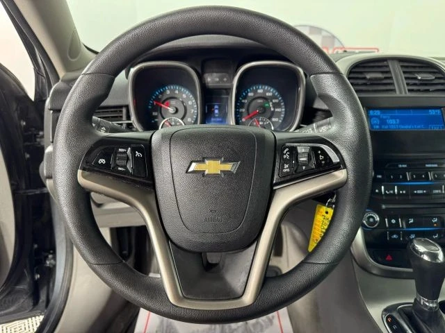 2015 Chevrolet Malibu - Image 13 of 21